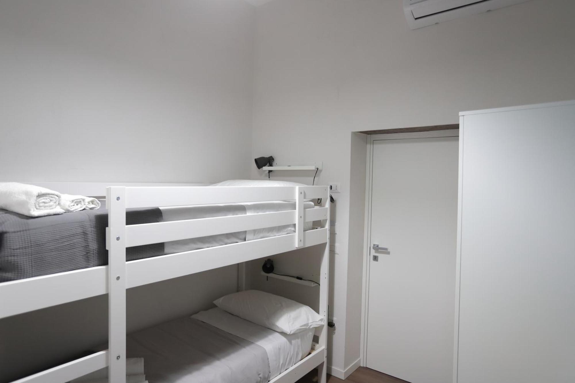 Tammurriata Nera Bedroom Napoli Eksteriør billede